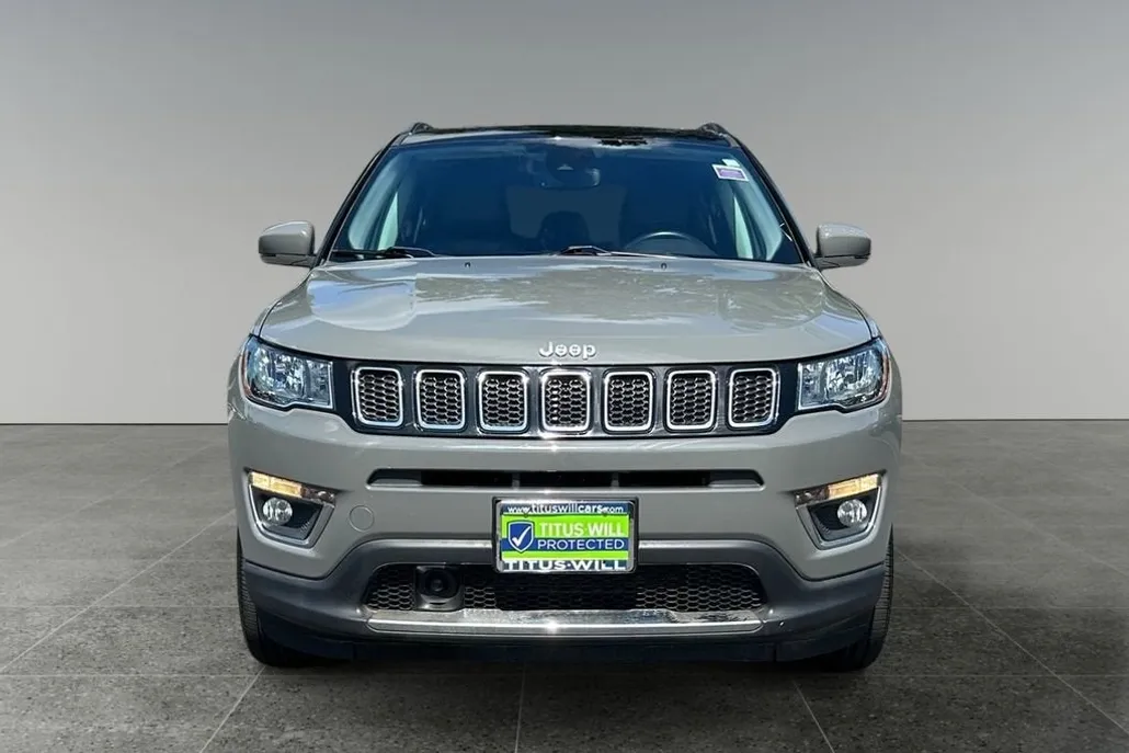 2021 Jeep Compass Limited photo 1