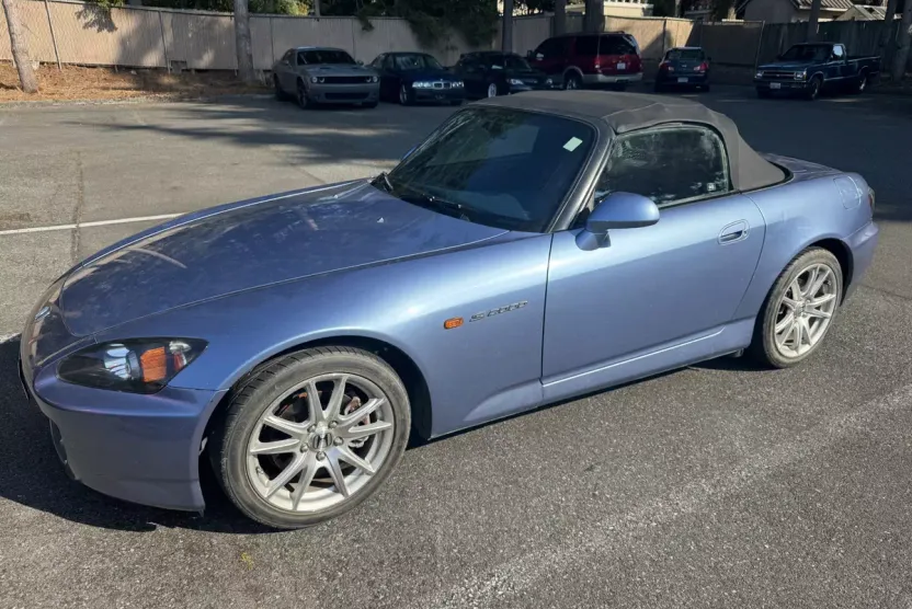 2004 Honda S2000 photo 1