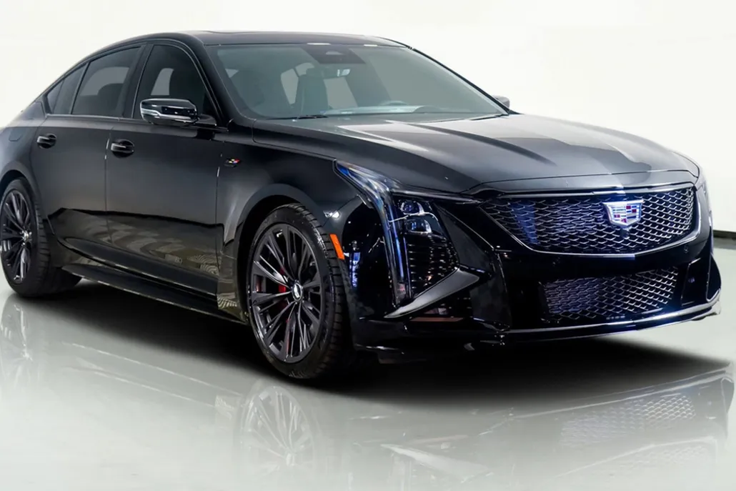 2026 Cadillac CT5 V Blackwing photo 1