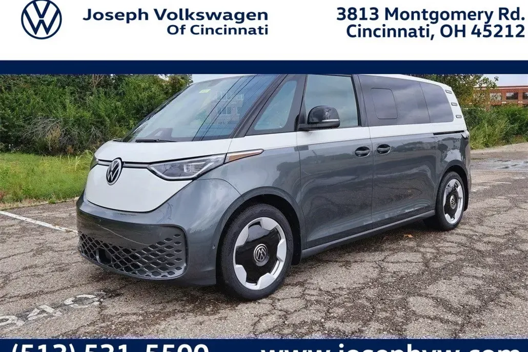 2025 Volkswagen ID. Buzz Pro Plus photo 1