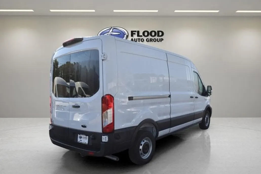 2025 Ford Transit Cargo Van photo 1