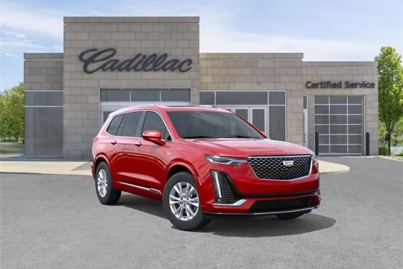 2025 Cadillac XT6 Luxury photo 1