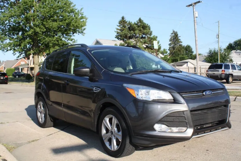 2016 Ford Escape SE photo 1