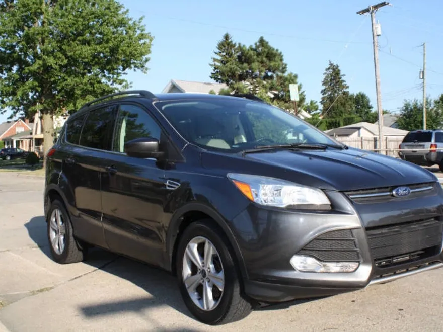 2016 Ford Escape SE photo 1