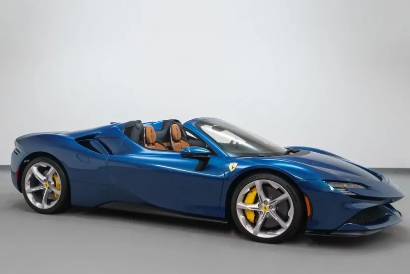 2023 Ferrari SF90 Spider Base photo 1