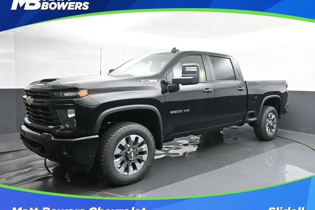 2025 Chevrolet Silverado 2500HD Custom photo 1