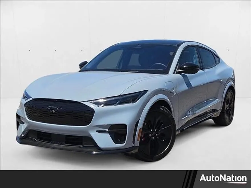 2025 Ford Mustang Mach-E GT photo 1