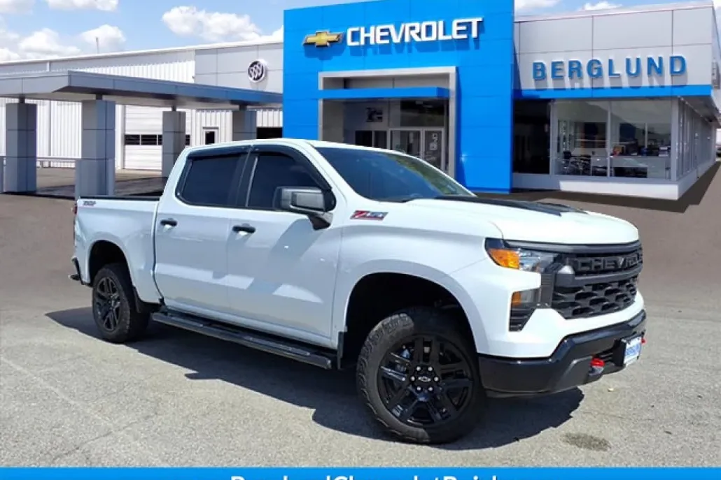2023 Chevrolet Silverado 1500 Custom Trail Boss photo 1