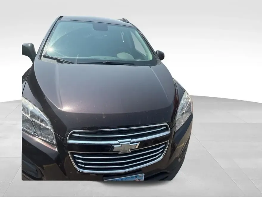 2016 Chevrolet Trax LT photo 1