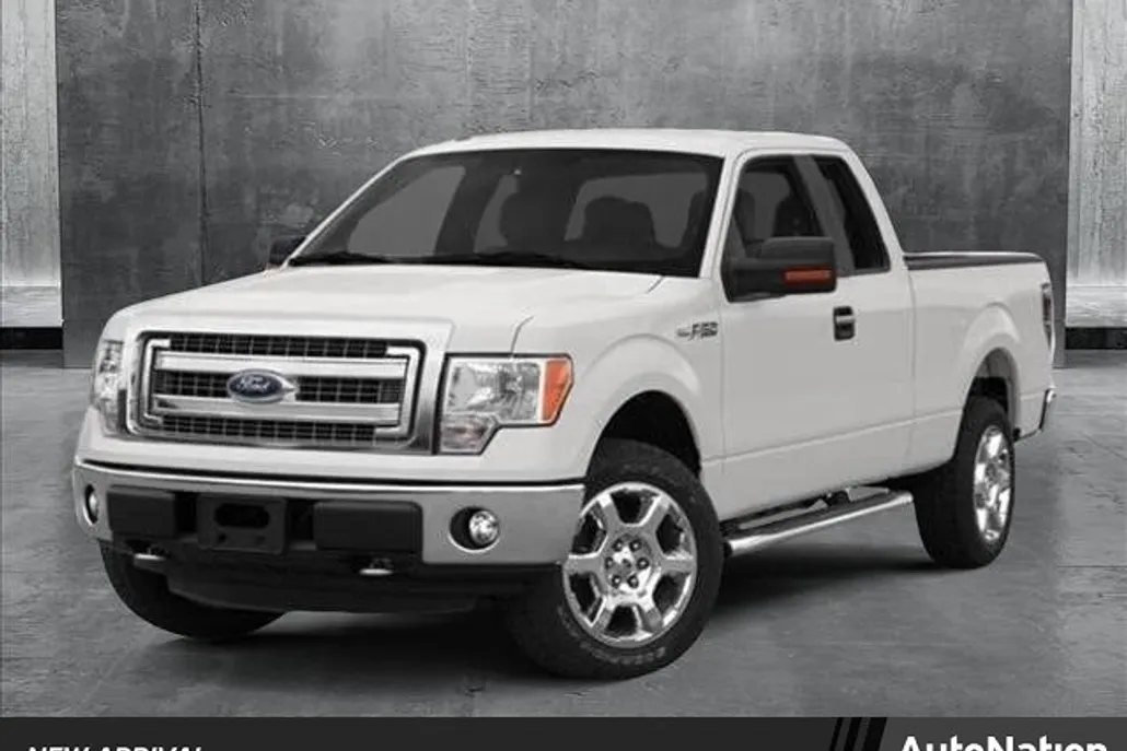 2013 Ford F-150 XLT photo 1