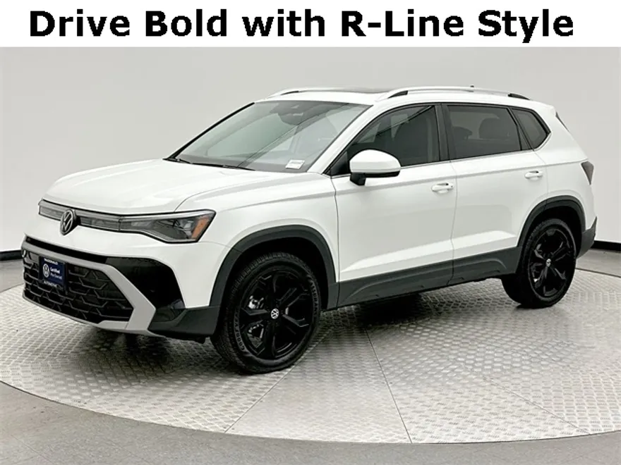 2025 Volkswagen Taos SEL photo 1