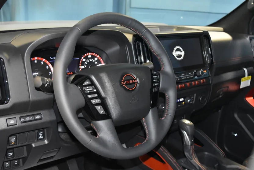 2026 Nissan Frontier PRO-4X photo 1