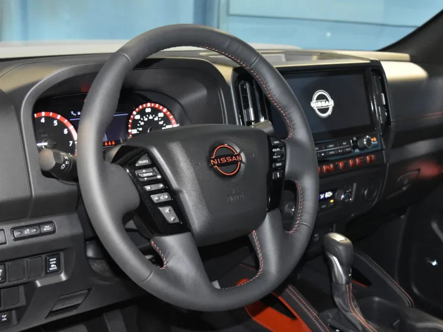 2026 Nissan Frontier PRO-4X photo 1