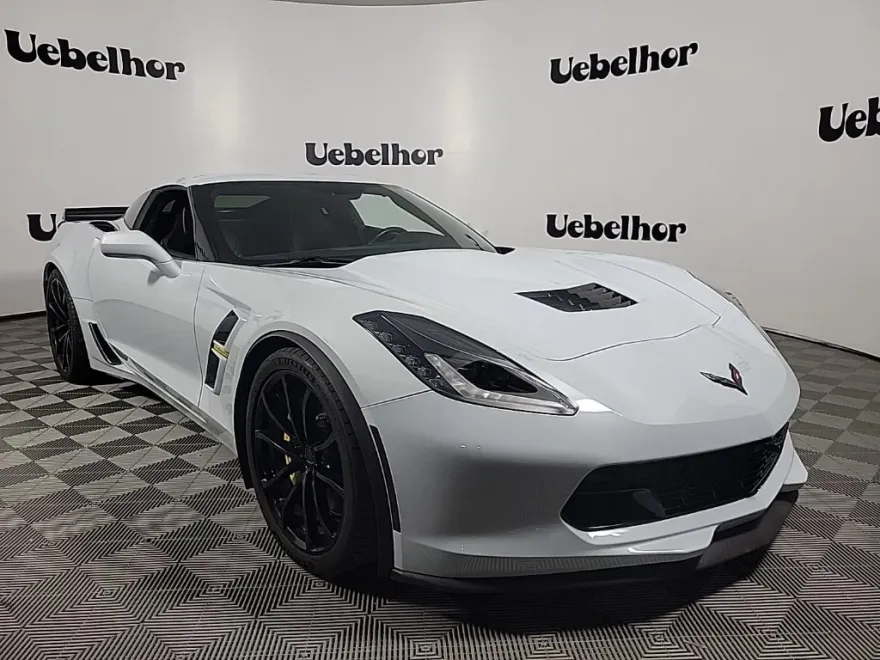 2019 Chevrolet Corvette Grand Sport 1LT photo 1