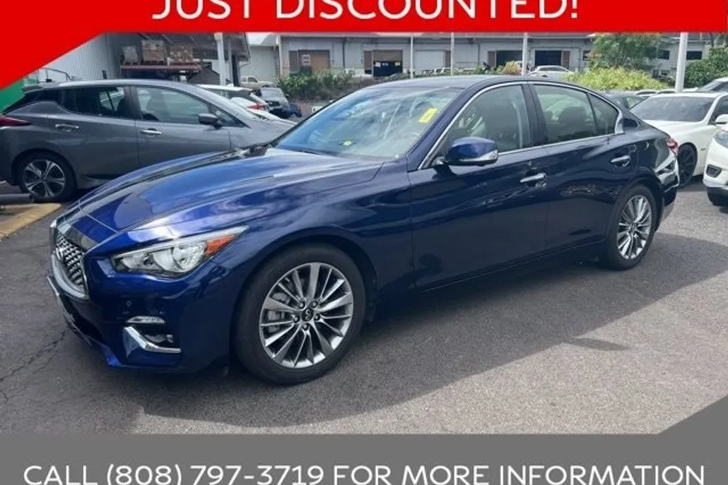 2023 Infiniti Q50 LUXE photo 1