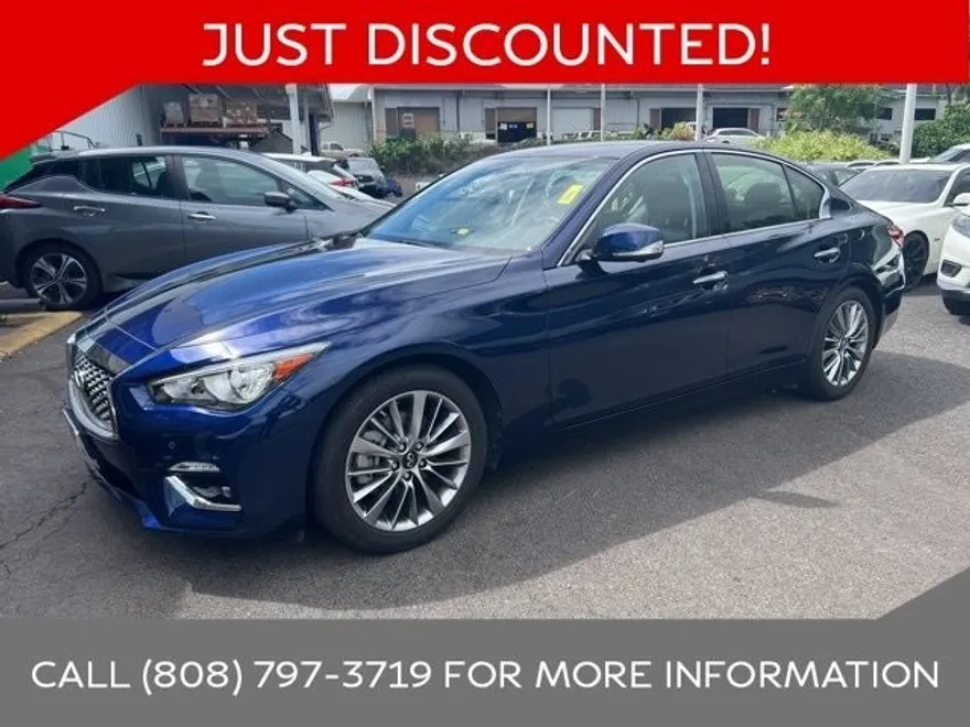 2023 Infiniti Q50 LUXE photo 1