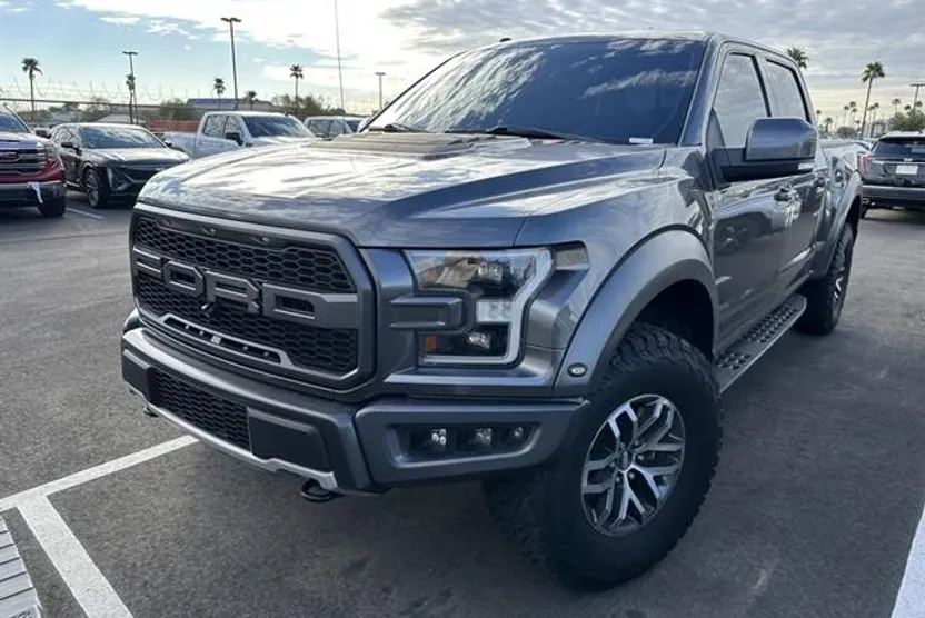 2018 Ford F-150 Raptor photo 1