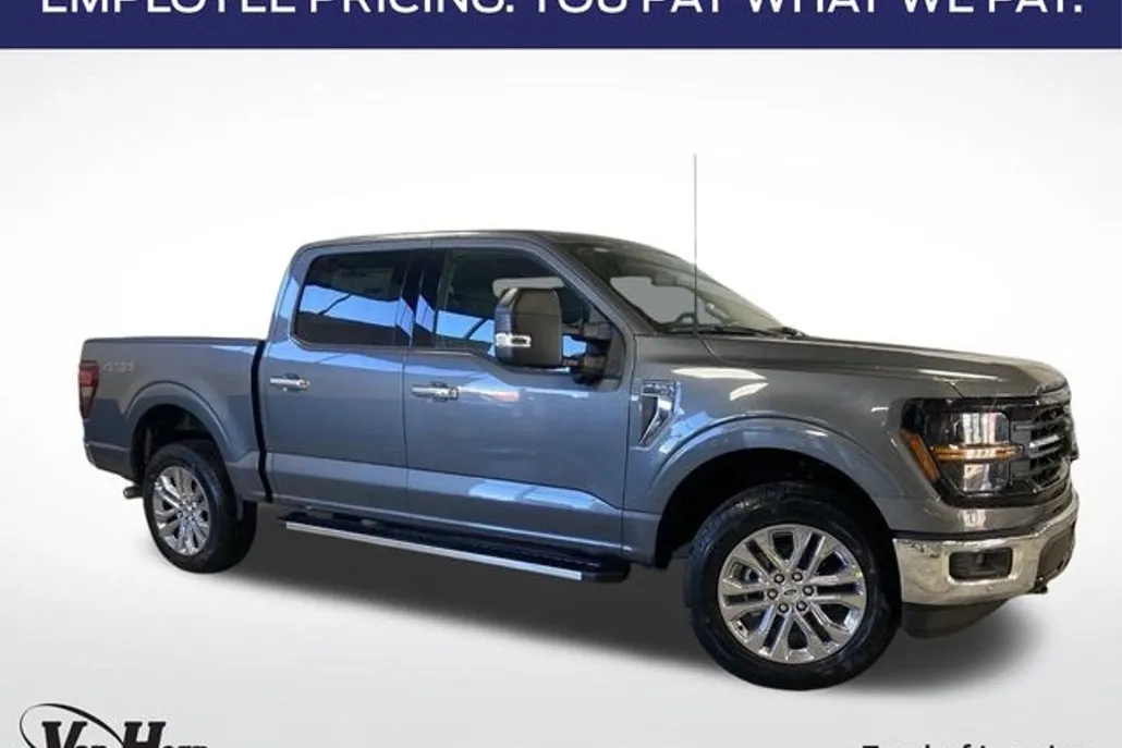 2025 Ford F-150 XLT photo 1