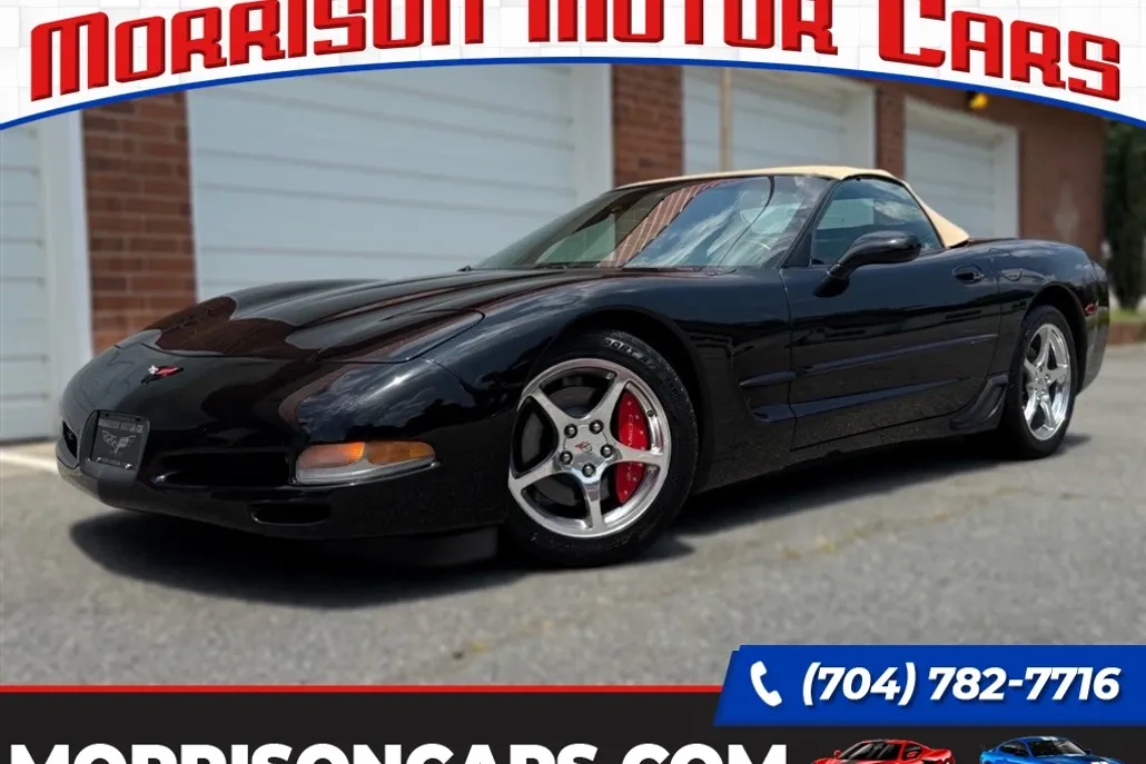 2002 Chevrolet Corvette Convertible photo 1