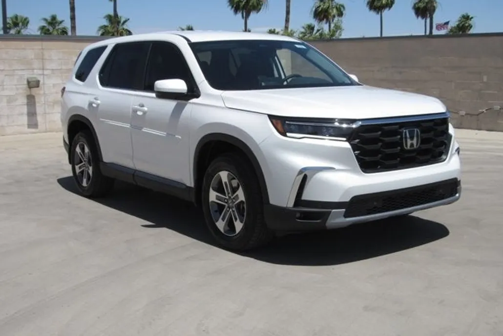 2025 Honda Pilot EX-L photo 1