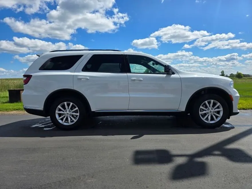 2024 Dodge Durango SXT photo 1