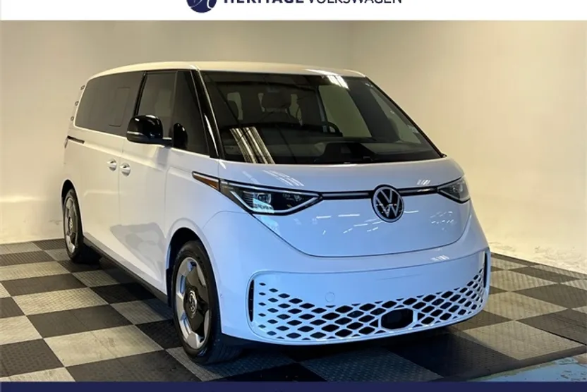 2025 Volkswagen ID. Buzz Pro S photo 1