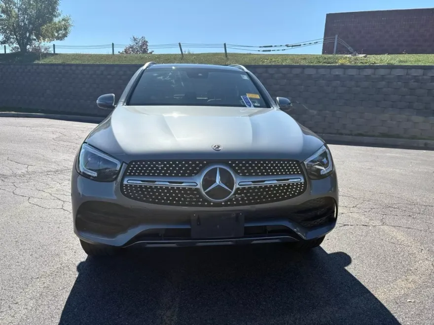 2022 Mercedes Benz GLC 300 4MATIC photo 1