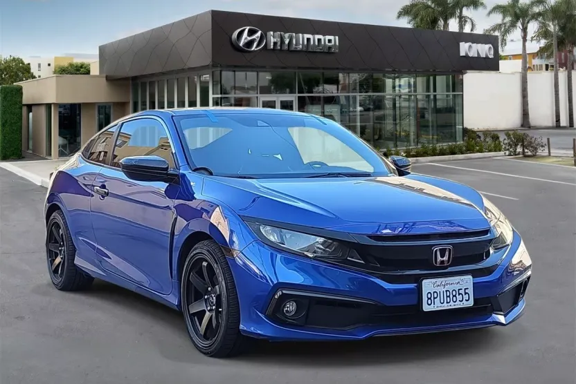 2020 Honda Civic Sport photo 1