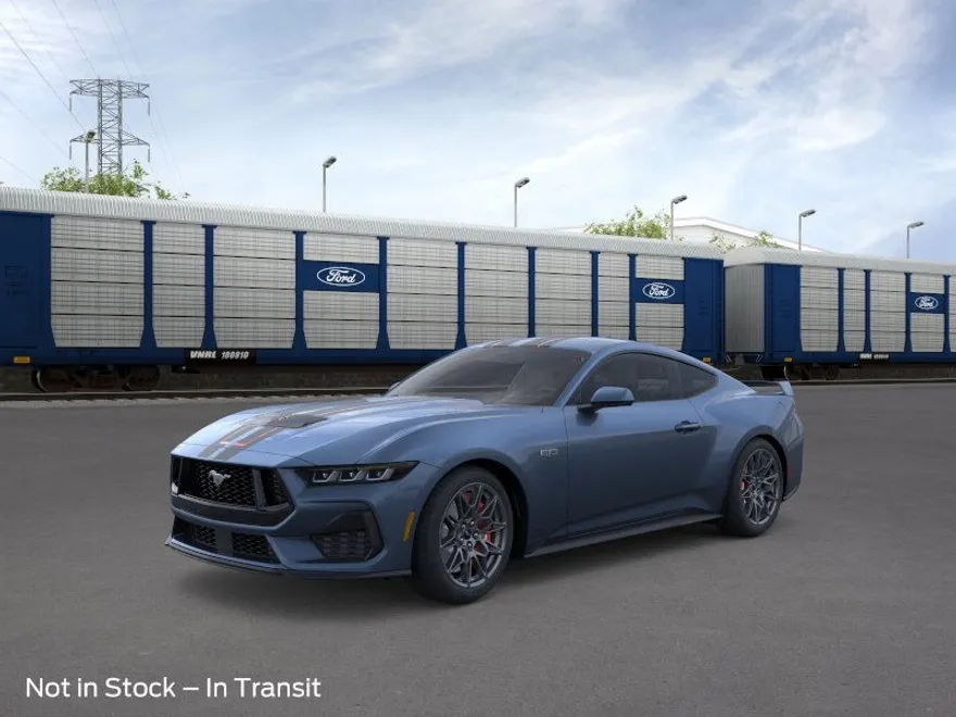 2025 Ford Mustang GT photo 1