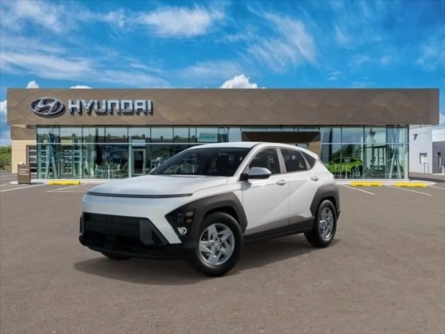 2025 Hyundai Kona SE photo 1