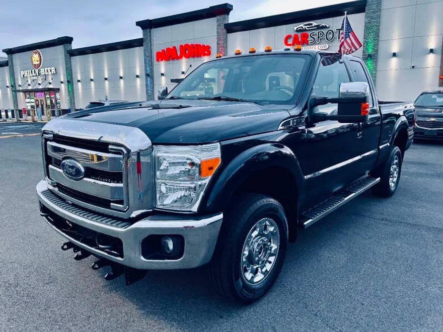 2014 Ford F-250 Lariat photo 1