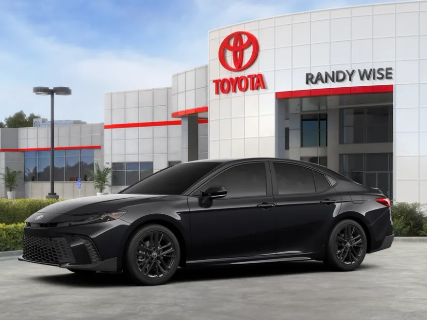 2026 Toyota Camry SE photo 1