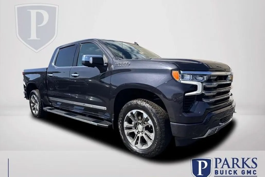 2023 Chevrolet Silverado 1500 High Country photo 1