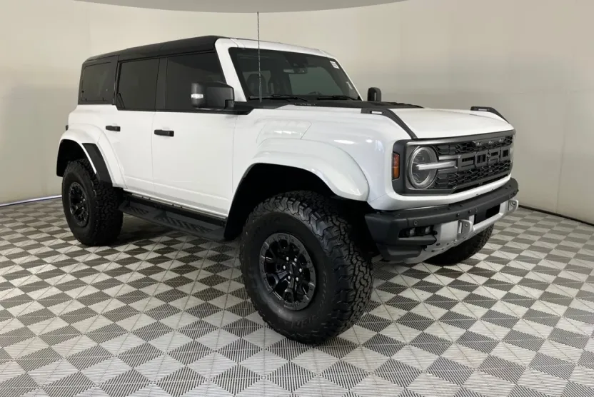 2024 Ford Bronco Raptor photo 1