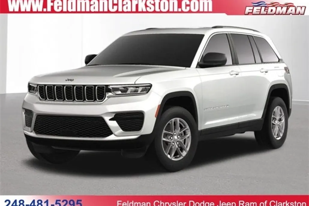 2024 Jeep Grand Cherokee Laredo photo 1