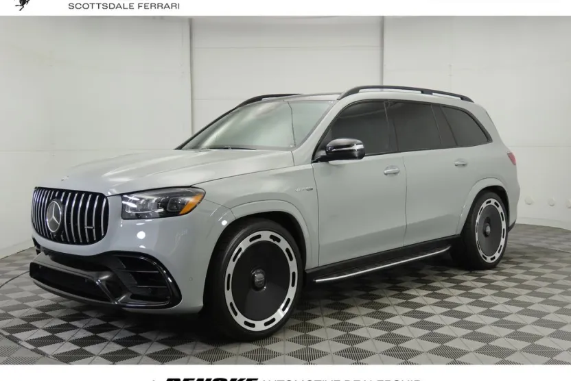 2025 Mercedes Benz GLS 63 AMG 4MATIC photo 1