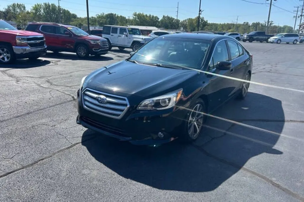 2017 Subaru Legacy 2.5i Limited photo 1