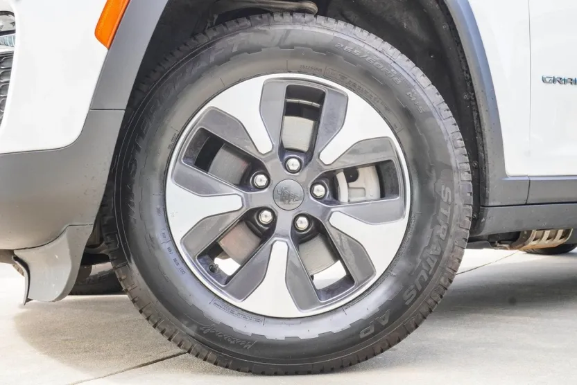 2024 Jeep Grand Cherokee Limited 4xe photo 1