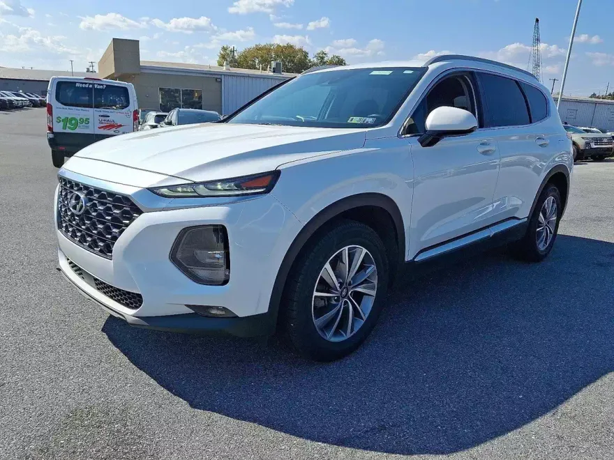2020 Hyundai Santa Fe SEL photo 1