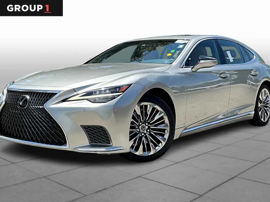 2021 Lexus LS 500 photo 1