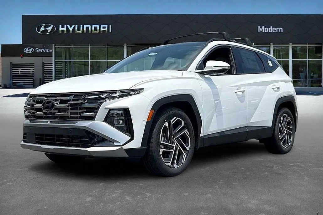 2025 Hyundai Tucson Limited photo 1