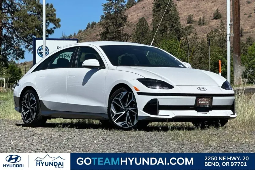 2025 Hyundai Ioniq 6 SEL photo 1