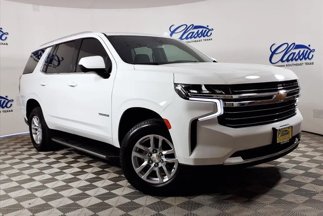 2021 Chevrolet Tahoe LT photo 1