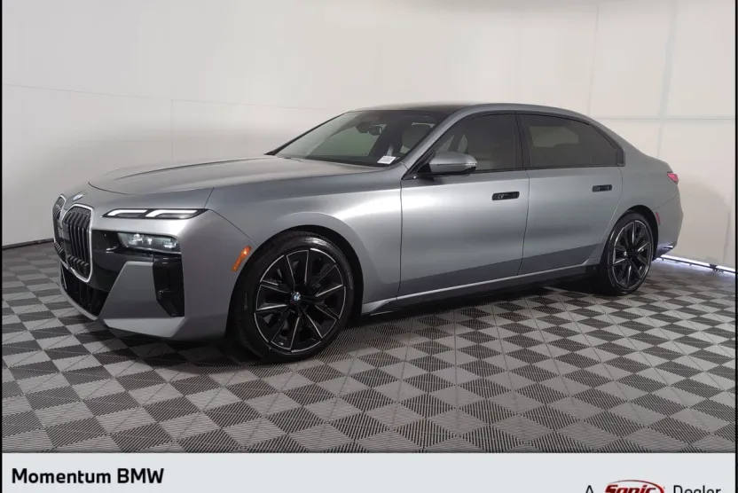 2023 Bmw 760i xDrive photo 1