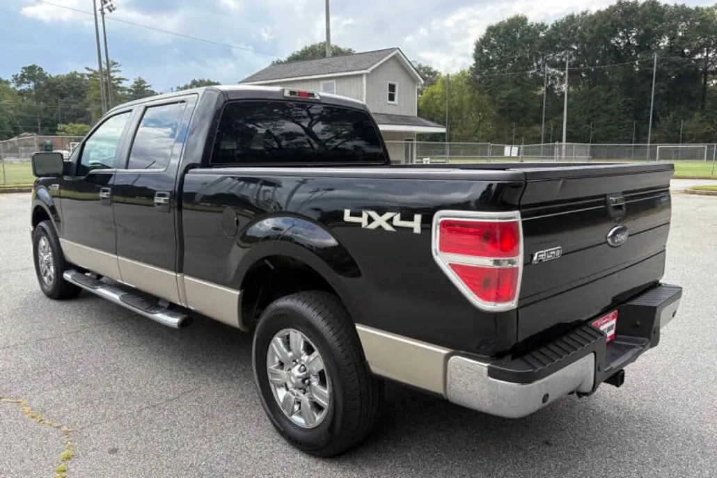 2009 Ford F-150 XL photo 1