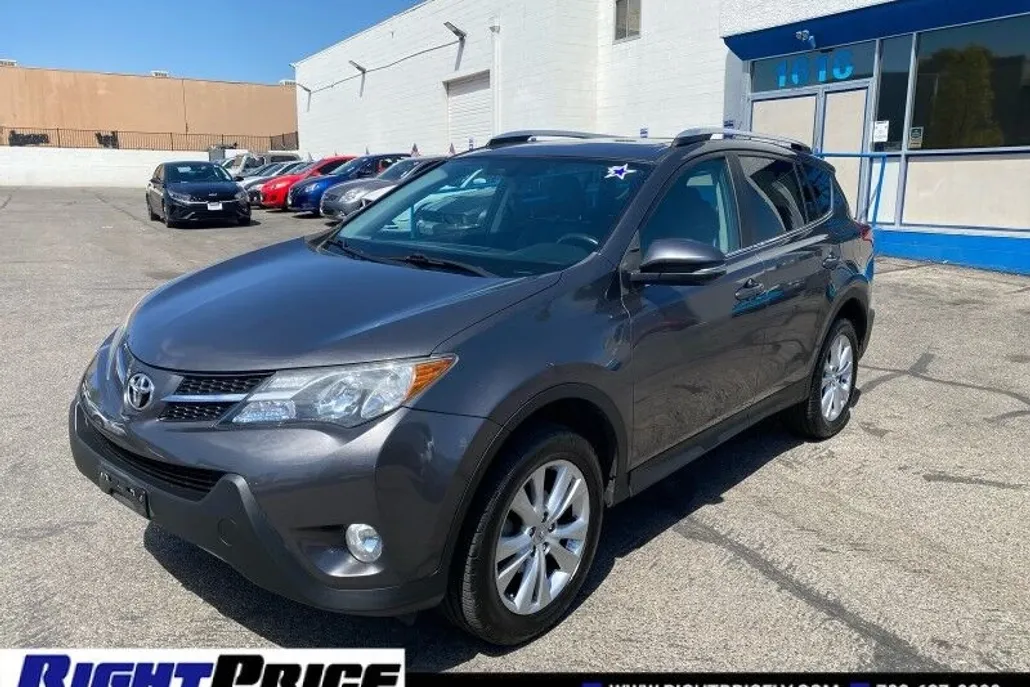 2013 Toyota RAV4 Limited photo 1