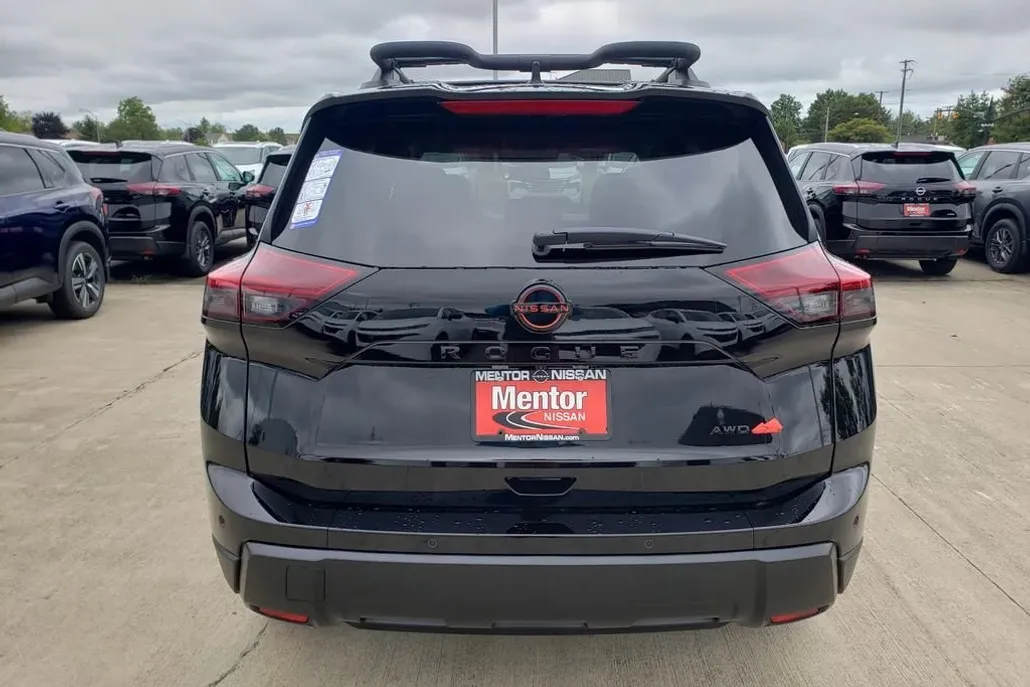 2026 Nissan Rogue SV photo 1