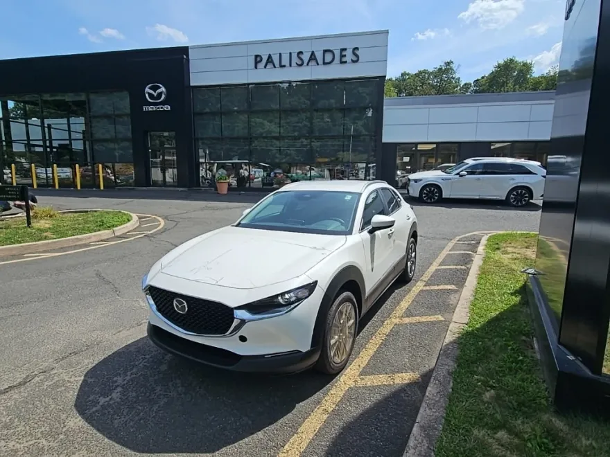 2025 Mazda CX-30 2.5 S Preferred photo 1