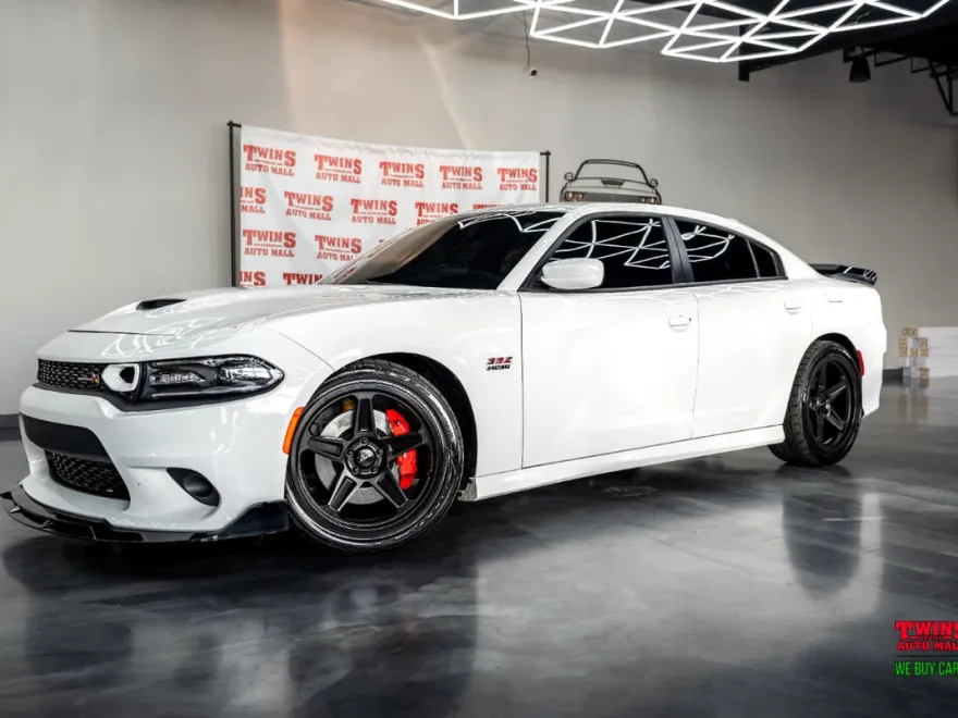 2021 Dodge Charger Scat Pack photo 1