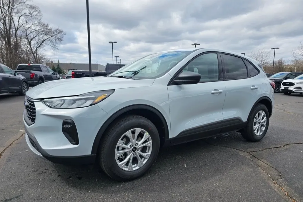 2025 Ford Escape Active photo 1